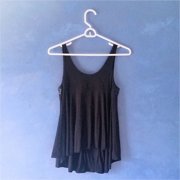 Elegant sequined black swing tank top - LIKE NEW - Picture 3 of 4